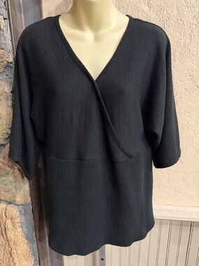 AGB Black V-Neck Short Sleeve Sweater